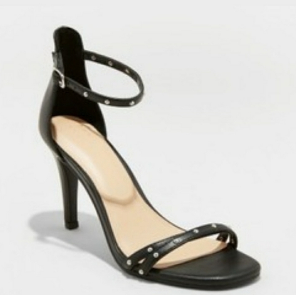 A New Day Enya Studded Barely There Pump Heels 6.5